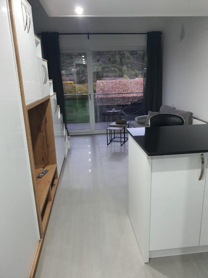 Aaki Ii Apartment Diegten